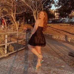 Meet your Posher, Paige